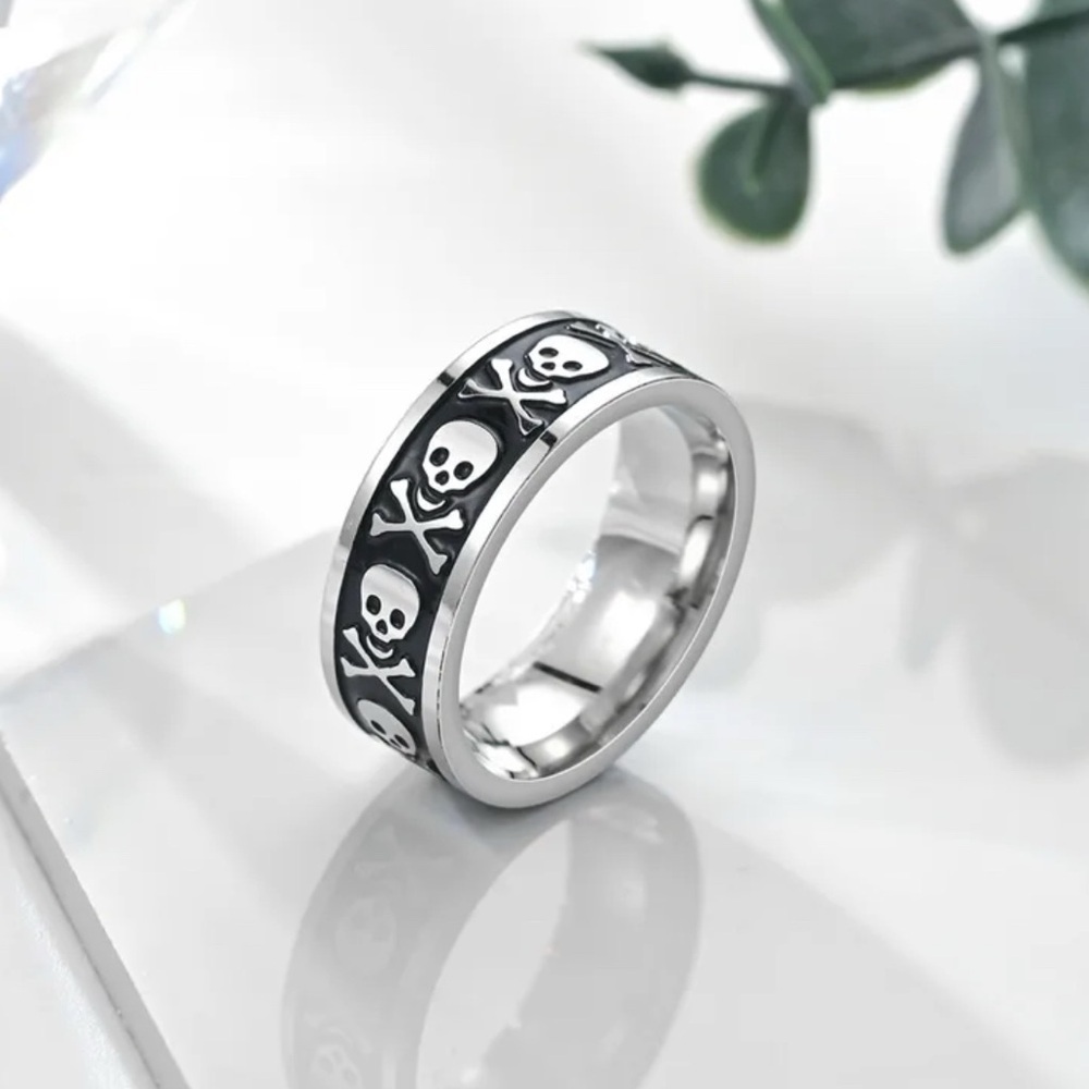 18K White Gold (Rhodium) Plated Skull & Crossbones Ring Punk Goth Biker Unisex